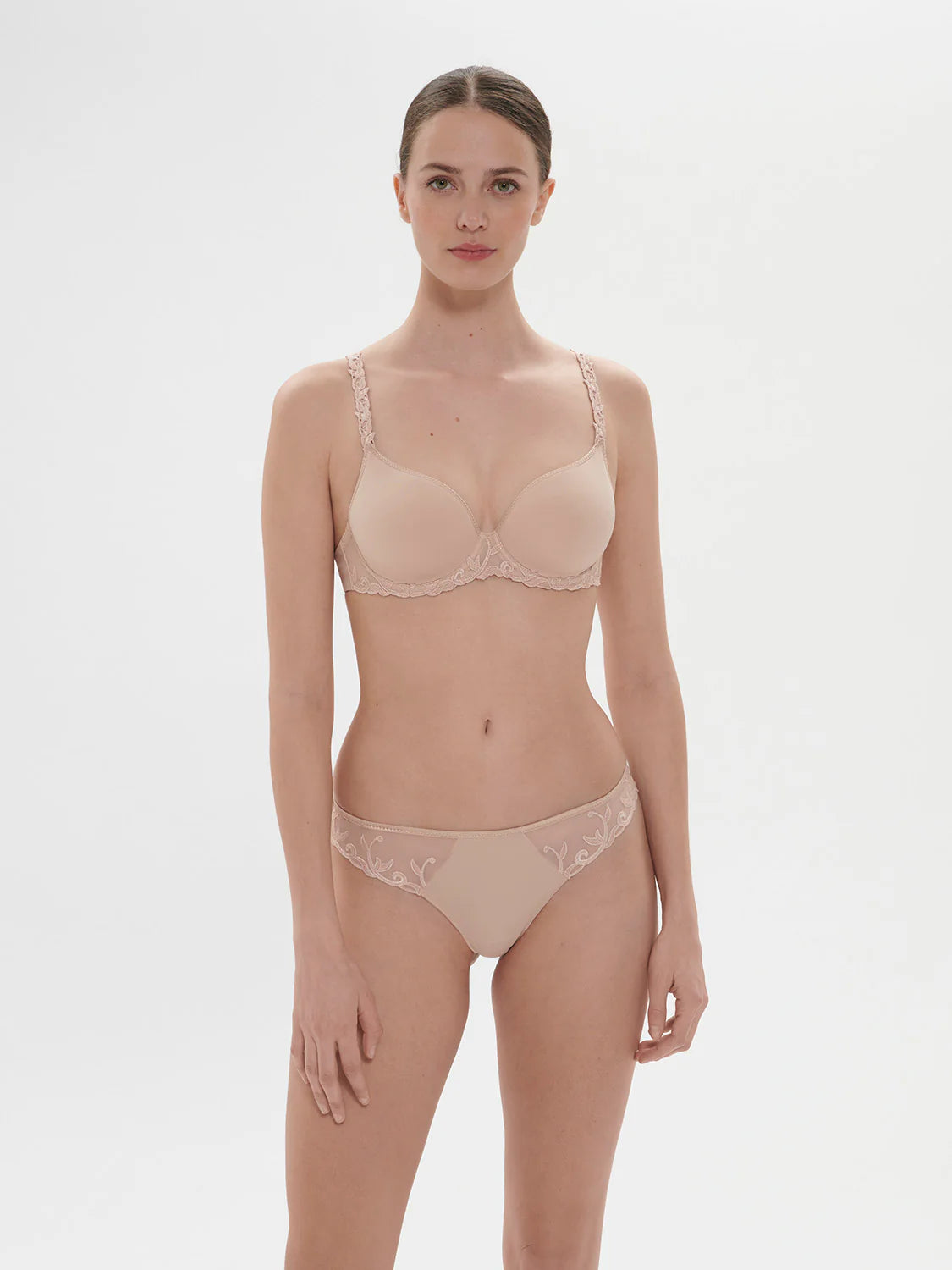 Andora 3D Spacer Plunge Bra