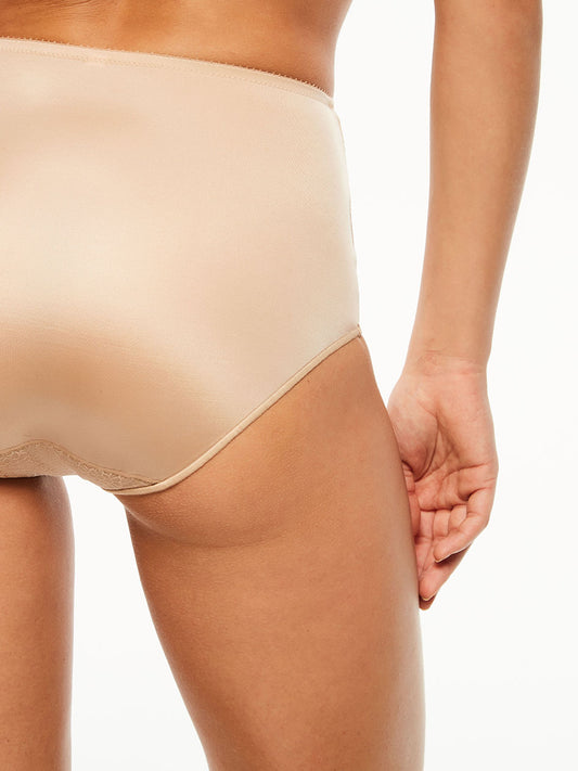 Chantelle C Magnifique Smoothing Full Brief