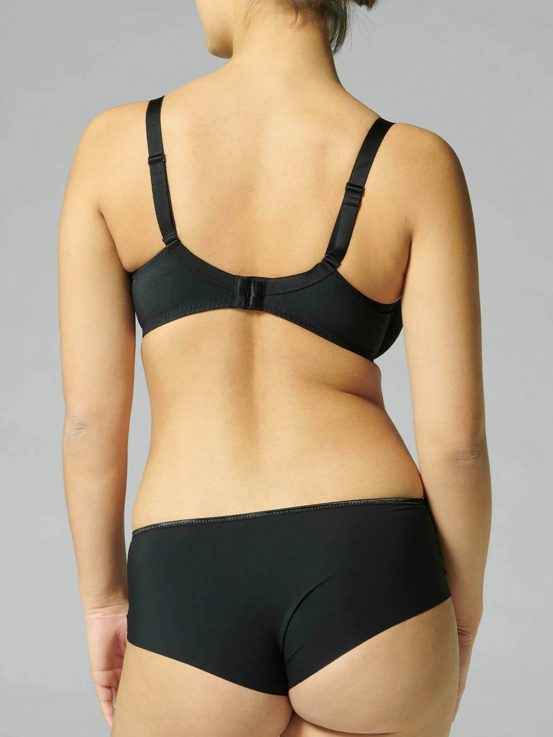 ANDORA Rigid Molded Minimizer Bra