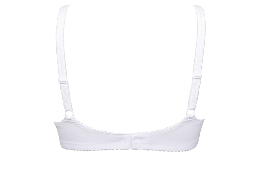 The Donna line of SIéLEI from Italy offers comfortable lingerie with a lace Cup Unpadded Bra. 