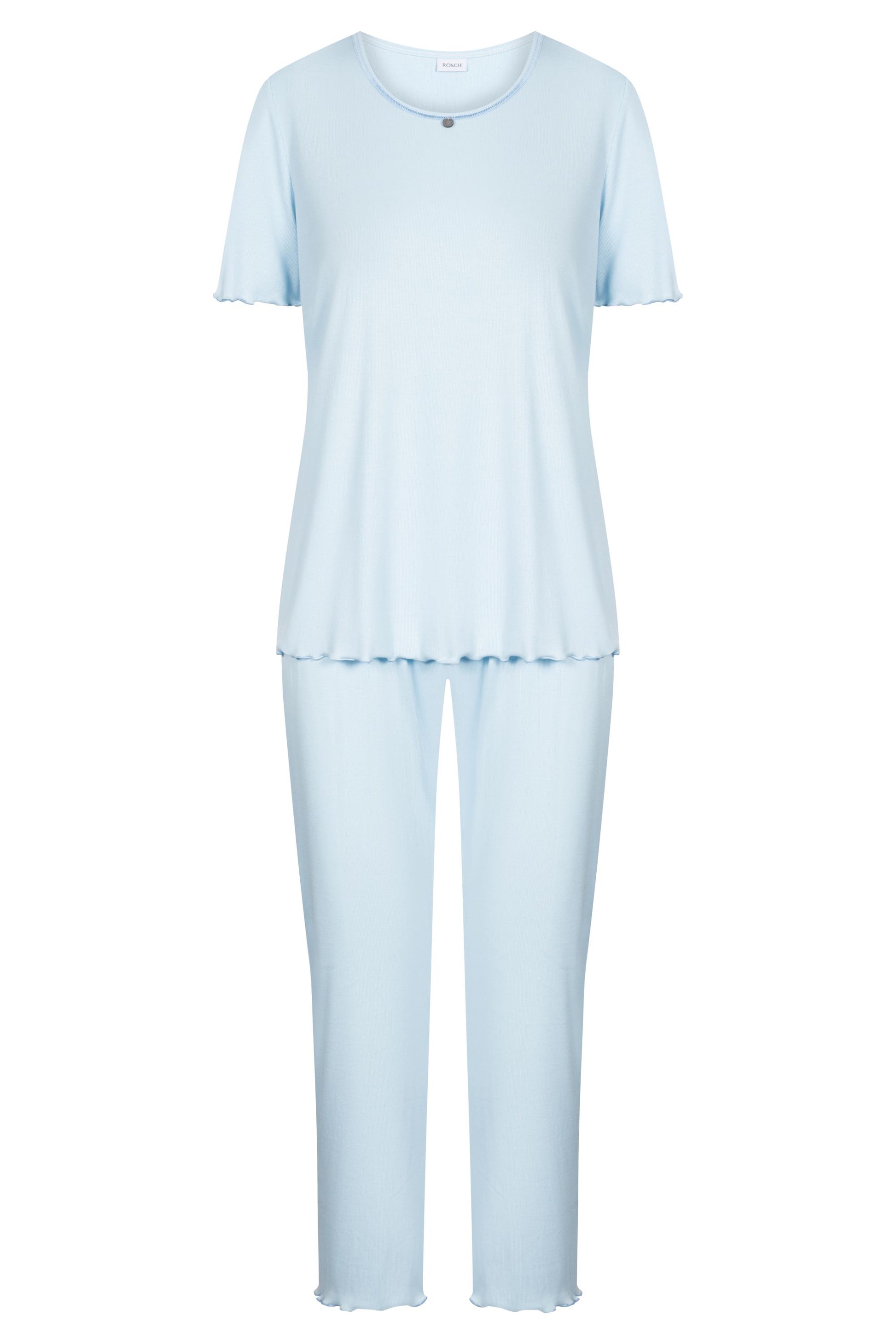 This smart casual pajama set from Rösch is composed of a light, soft, and elastic fine-rib fabric, a combination of cotton and modal that provides breathability, smoothness, and durability. The combination of the two fibers offers superior thermal regulation and superior comfort during sleep, as well as full freedom of movement for a precise fit.