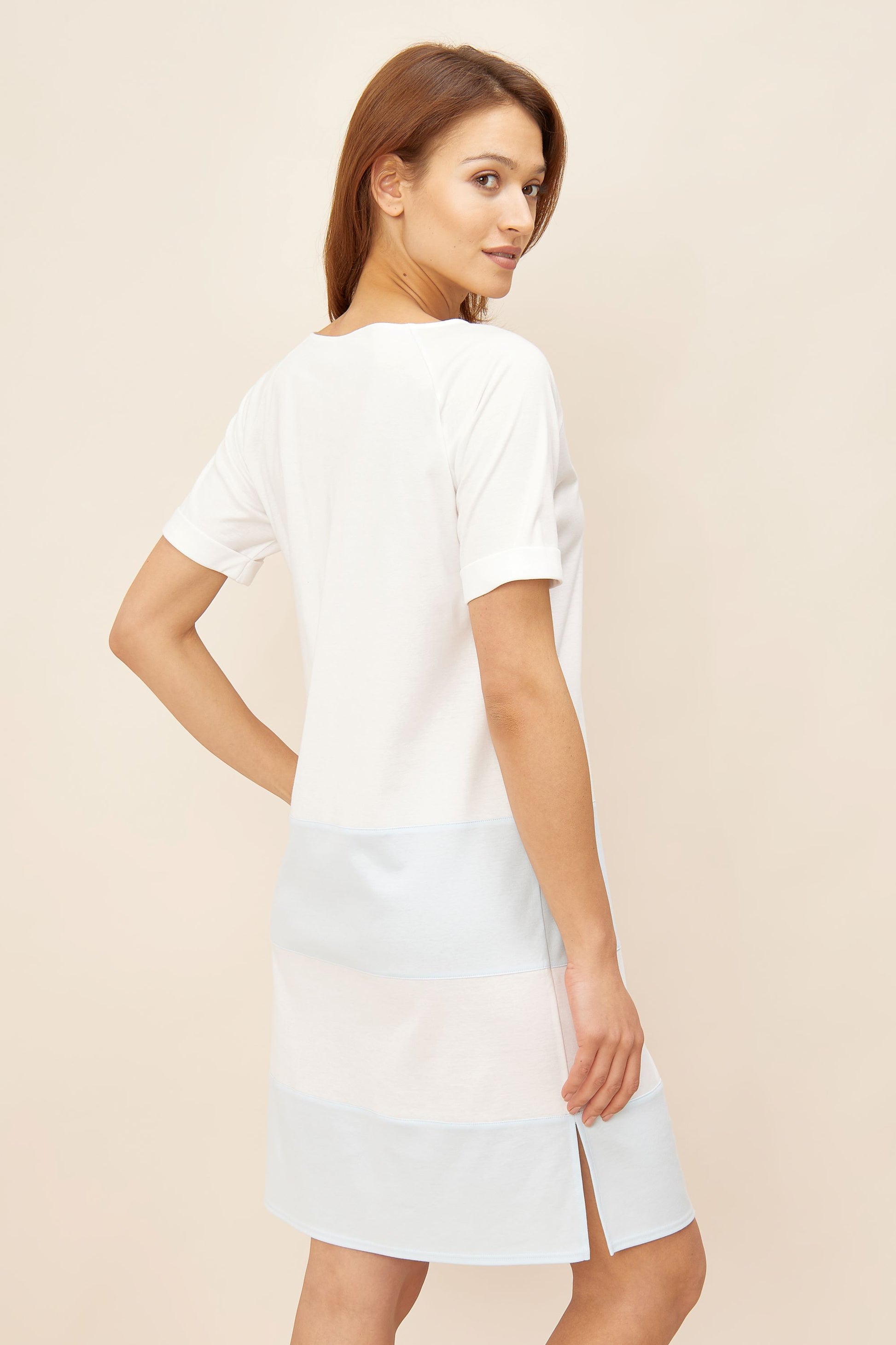 The High Class line from Féraud Paris offers a luxuriously soft nightgown made of cotton. This piece is crafted in two-tone and provides wearers with an instantly comfort style.  The nightgown is lightweight and breathable, creating a comfortable fit that is perfect for any time of the year.