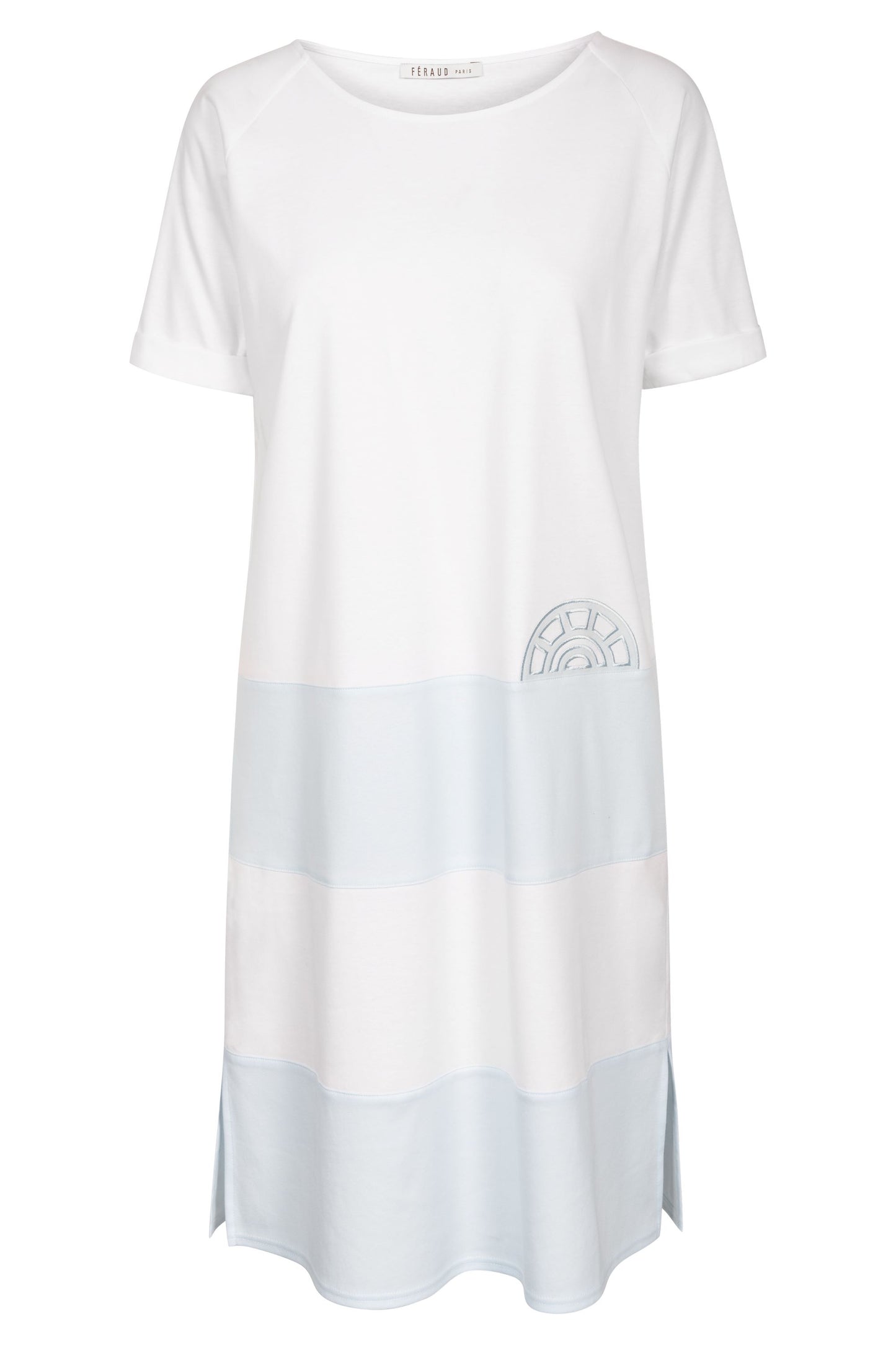 The High Class line from Féraud Paris offers a luxuriously soft nightgown made of cotton. This piece is crafted in two-tone and provides wearers with an instantly comfort style.  The nightgown is lightweight and breathable, creating a comfortable fit that is perfect for any time of the year.