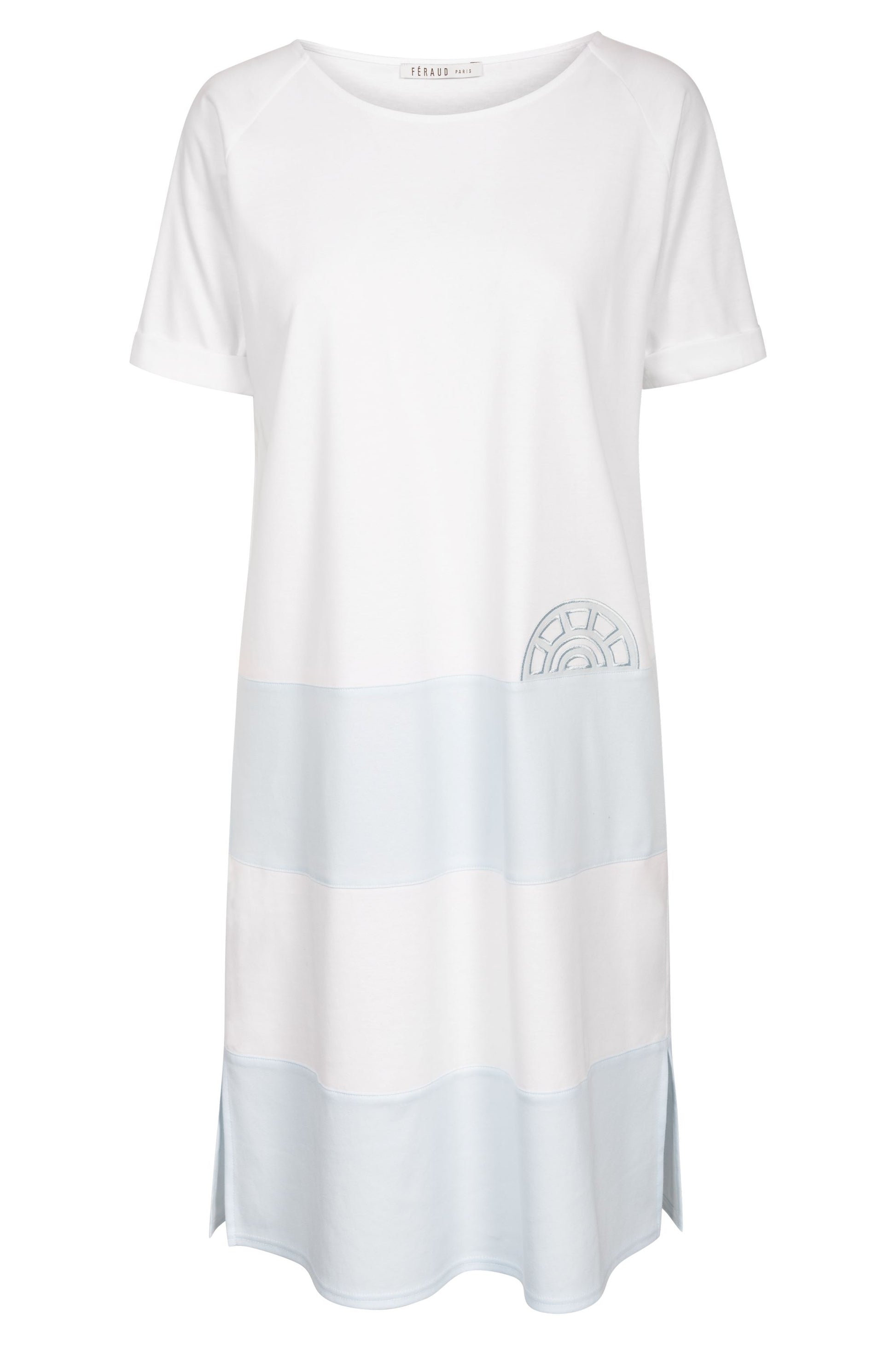 The High Class line from Féraud Paris offers a luxuriously soft nightgown made of cotton. This piece is crafted in two-tone and provides wearers with an instantly comfort style.  The nightgown is lightweight and breathable, creating a comfortable fit that is perfect for any time of the year.